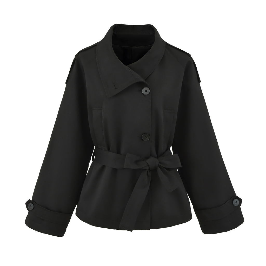 Chaqueta de cuello alto con botones y bolsillos