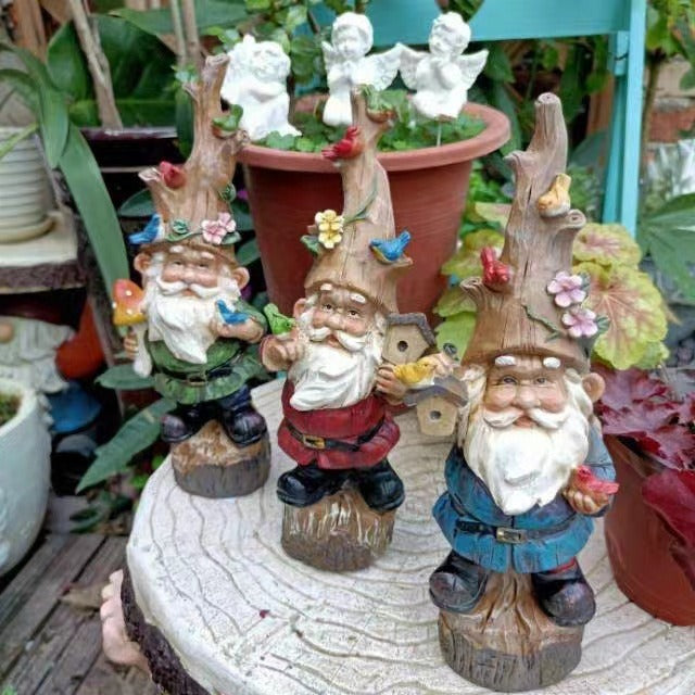Figura de duende de resina para jardín