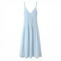 Vestido largo de tirantes con escote en V