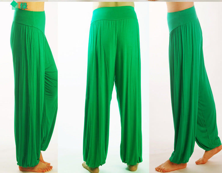 Pantalón deportivo holgado tipo bombacho para mujer